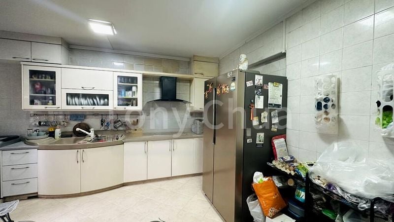 5 Room (5I) HDB for Sale in  203E Compassvale Road - Image 5