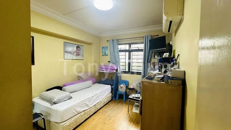 5 Room (5I) HDB for Sale in  203E Compassvale Road - Image 2