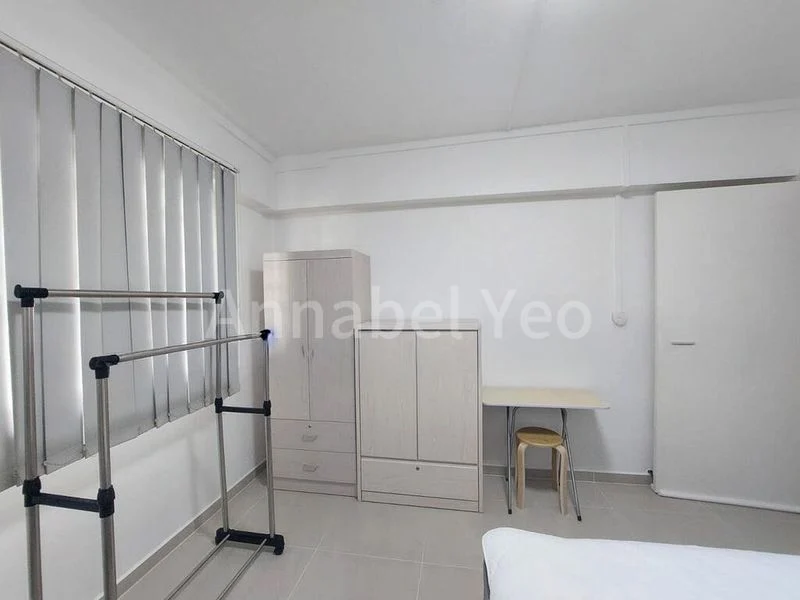 Common Room (HDB) for Rent in  166 Woodlands Street 13 - Image 5