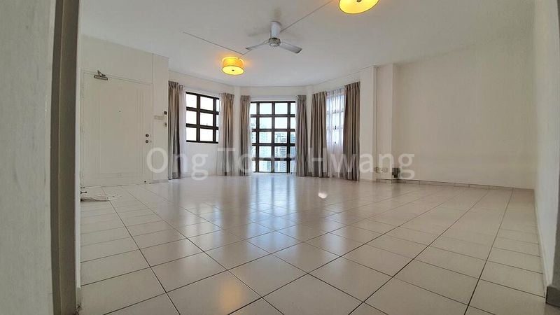 3 Bed Condo for Rent in  Parkway View - Image 12