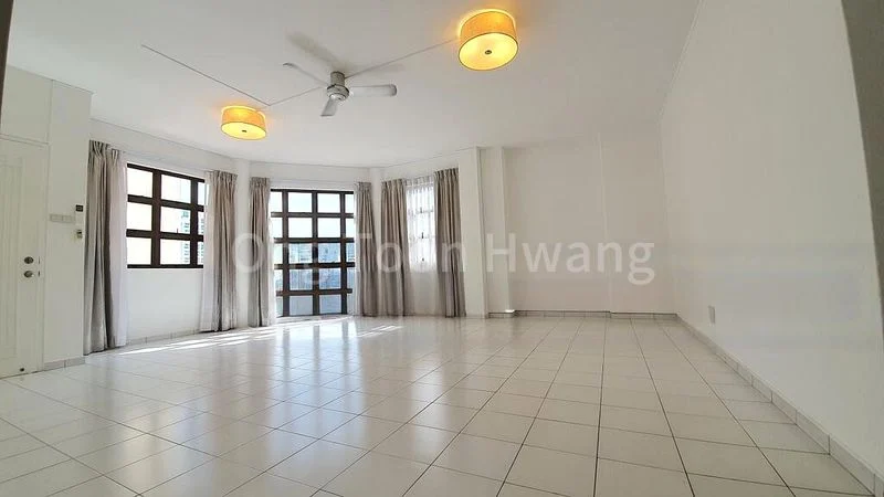 3 Bed Condo for Rent in  Parkway View - Image 1