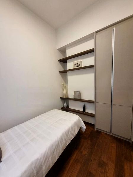 2 Bed Condo for Rent in Holland Grove Road - Image 1