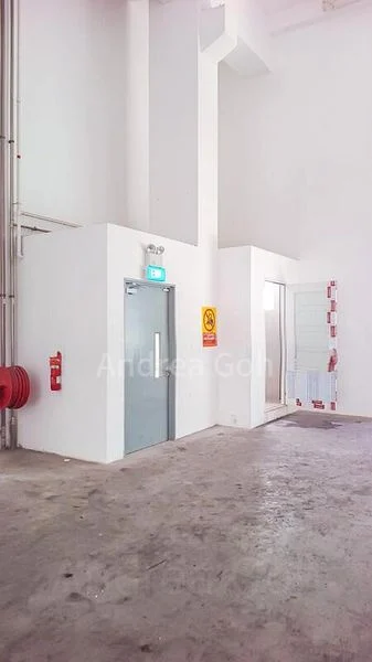 Factory / Workshop (B2) for Rent: Tuas South Connection - Image 1