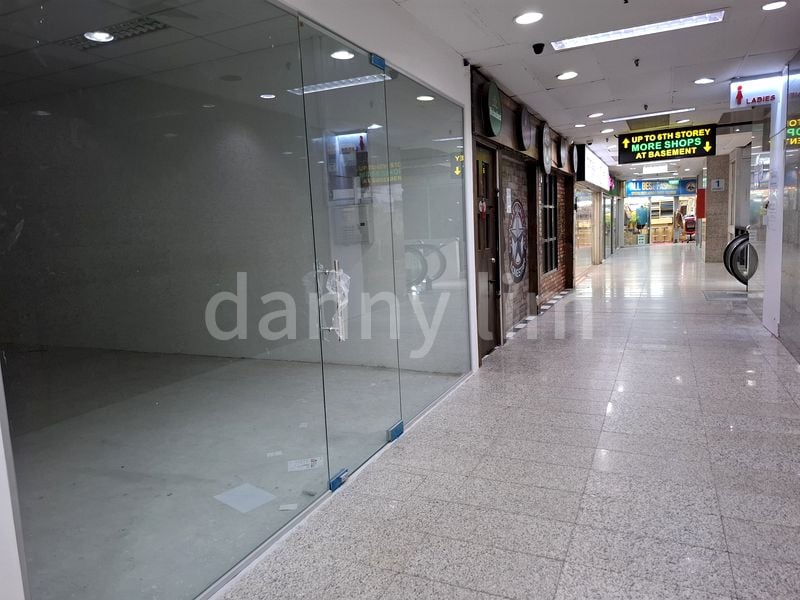 Other Retail for Rent: Far East Shopping Centre - Image 1