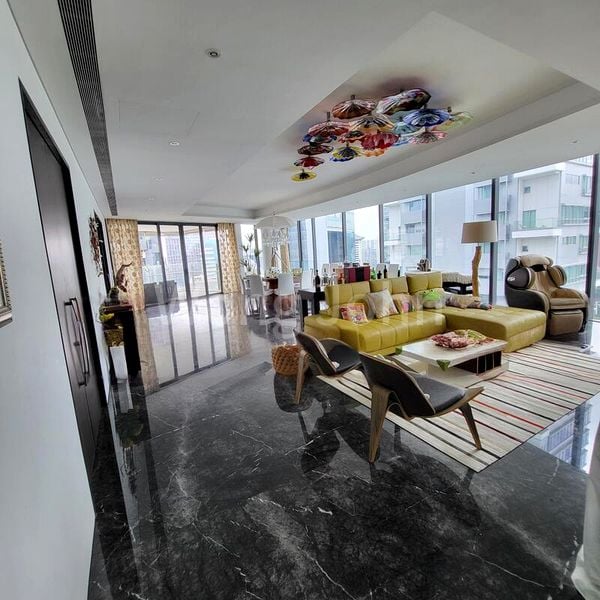 4 Bed Condo for Sale in  Boulevard Vue - Image 3