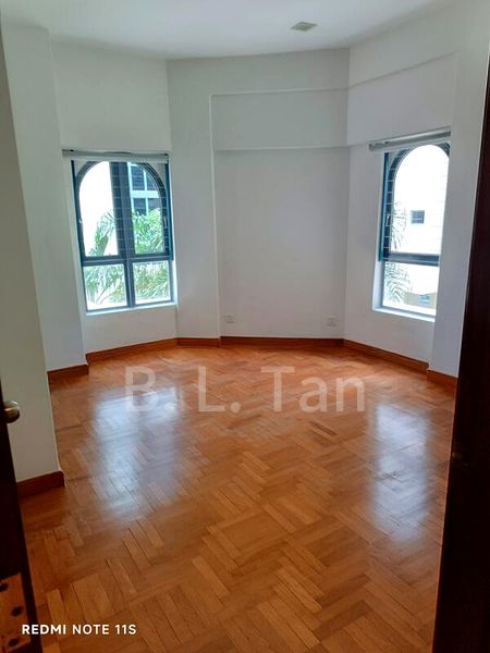 3 Bed Condo for Rent in  Dormer Park - Image 6