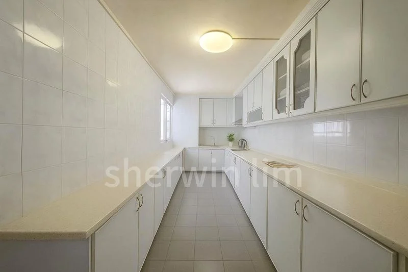 4 Room (4NG) HDB for Sale in  677A Punggol Drive - Image 3