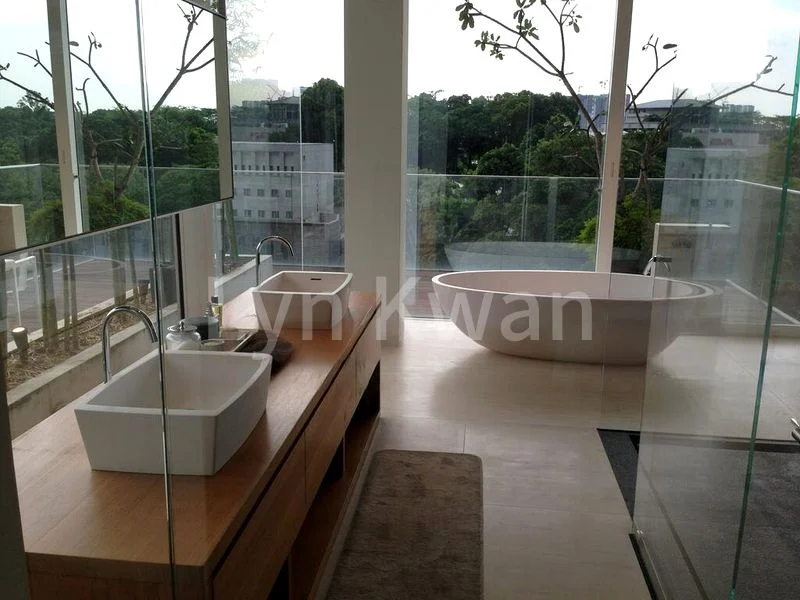 6 Bed Condo for Sale in  8 Napier - Image 4