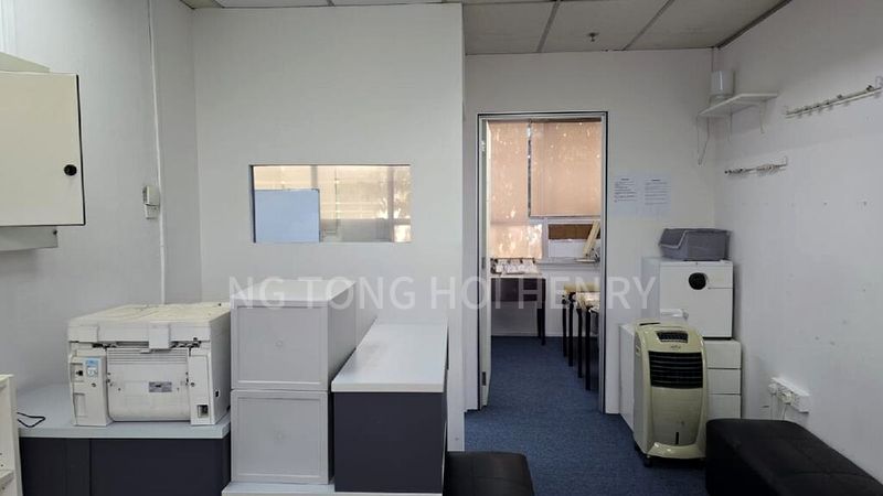 Office for Rent: North Bridge Centre - Image 7