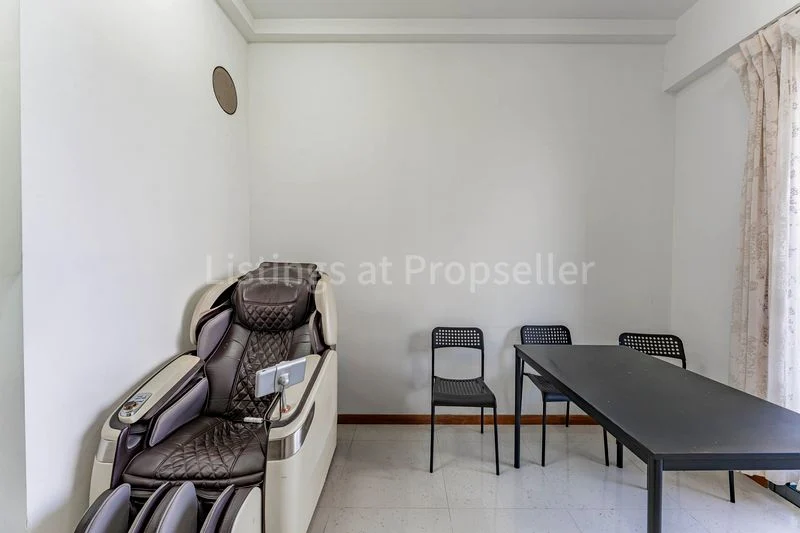 1 Bed Apartment (Condo) for Sale in Sims Edge - Image 3