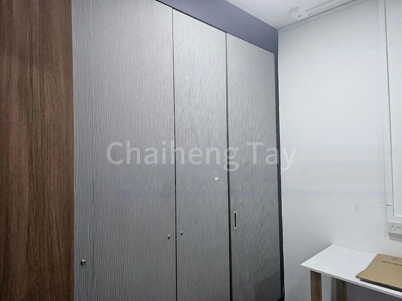 Factory / Workshop (B2) for Rent: First East Centre - Image 6