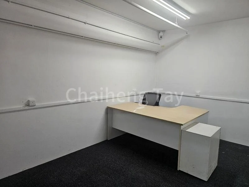 Factory / Workshop (B2) for Rent: First East Centre - Image 4