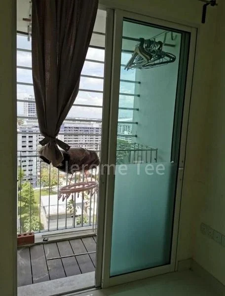 Common Room (HDB) for Rent in  588B Ang Mo Kio Street 52 - Image 2