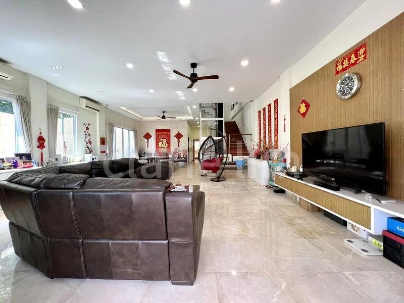 6 Bed Corner Terrace (Landed) for Sale in  Sembawang Hills Estate - Image 2
