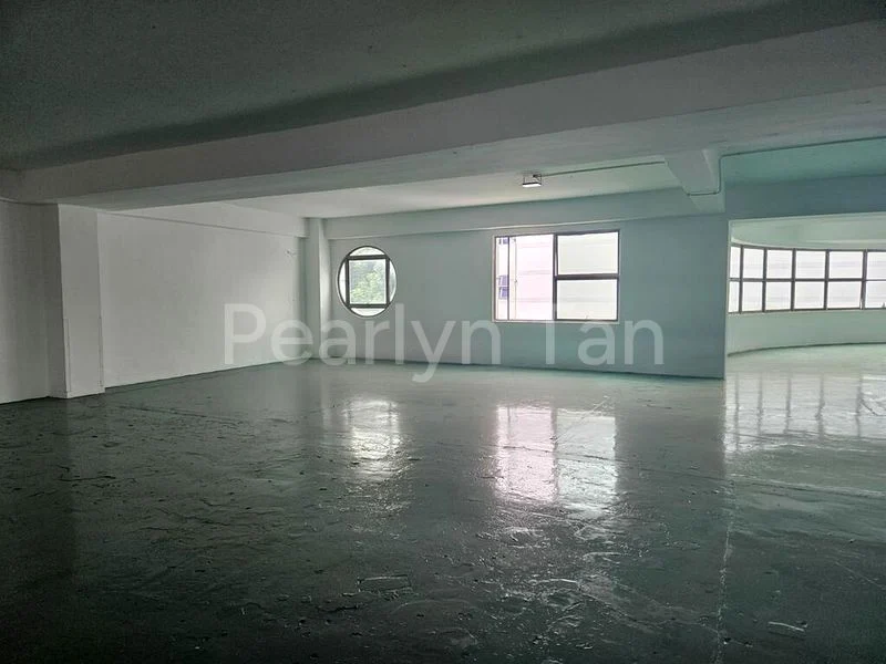 Warehouse for Rent: Tech Park Crescent - Image 1