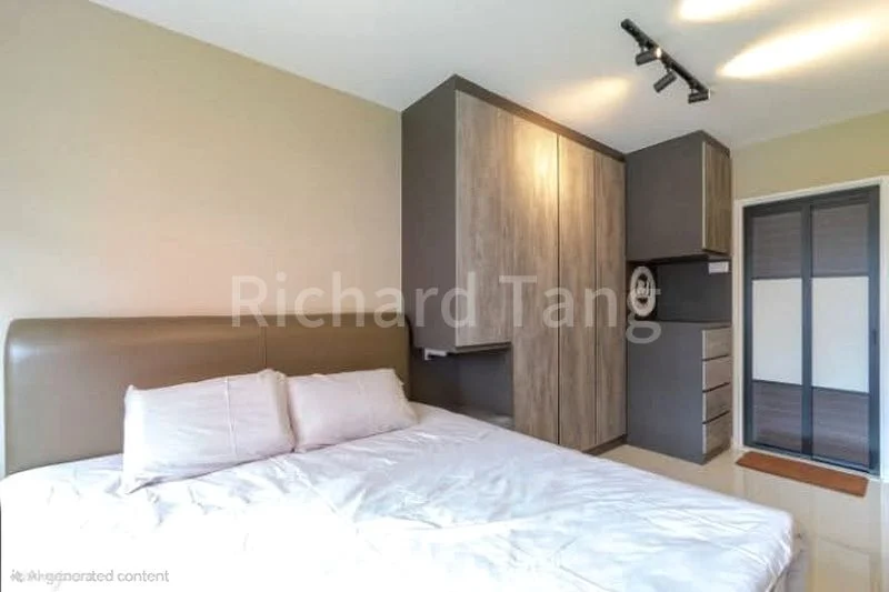 4 Room (4A) HDB for Sale in  443B Bukit Batok West Avenue 8 - Image 5