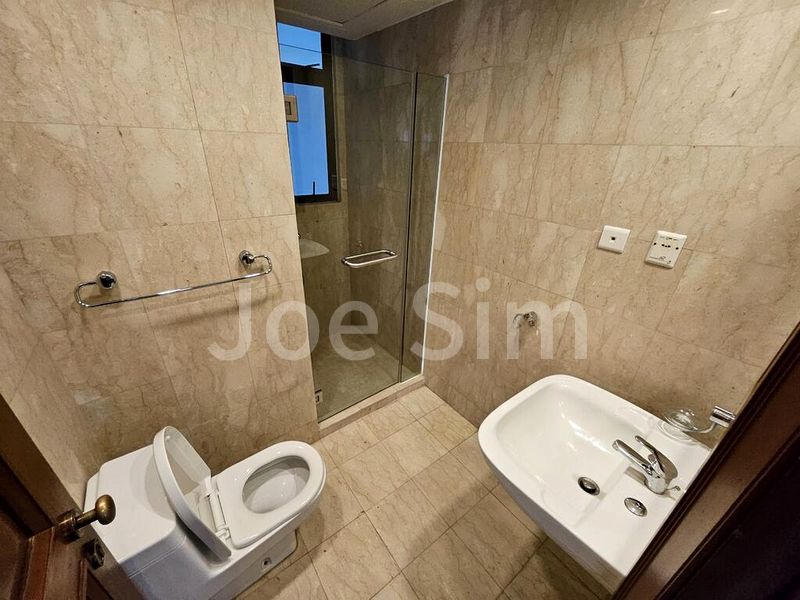 2 Bed Condo for Rent in  Valley Park - Image 6