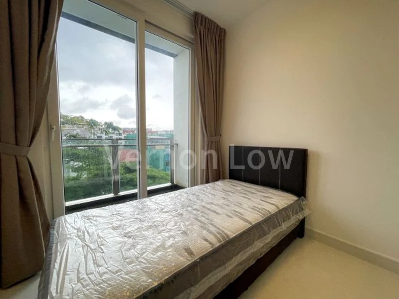 Common Room (Condo) for Rent in  Kensington Square - Image 1