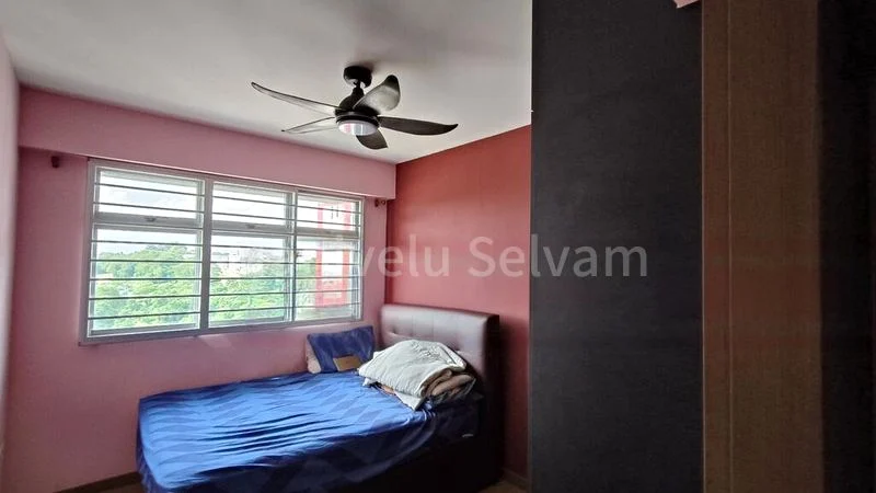 5 Room (5I) HDB for Rent in 120 Marsiling Rise - Image 2
