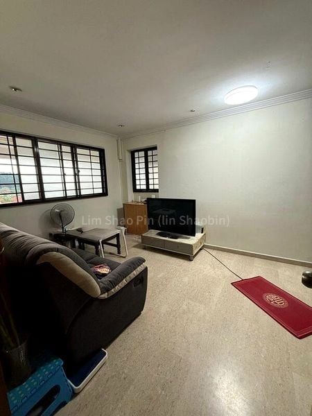 Jumbo HDB for Rent in  331 Woodlands Avenue 1 - Image 4