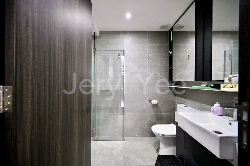 2 Bed Condo for Sale in  Riverfront Residences - Image 6