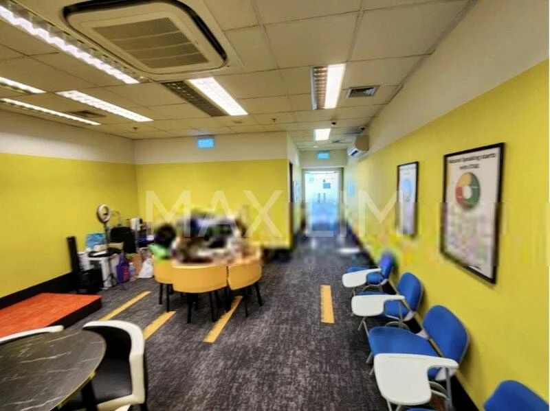 Office for Sale: Parkway Centre - Image 2