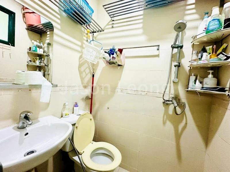 Common Room (Condo) for Rent in Eng Hoon Mansions - Image 5