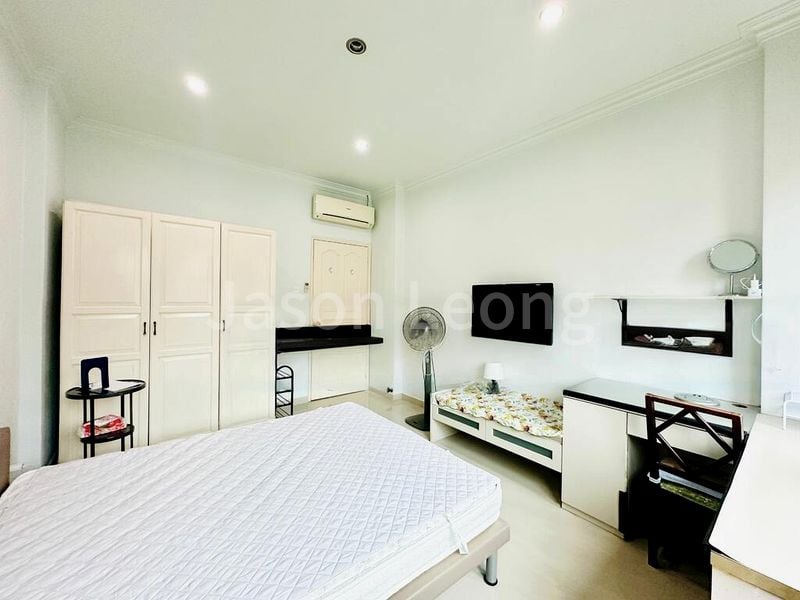 Common Room (Condo) for Rent in Eng Hoon Mansions - Image 3