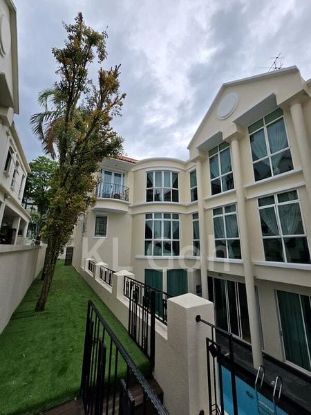 8 Bed Bungalow (Landed) for Rent in  Harlyn Road - Image 1