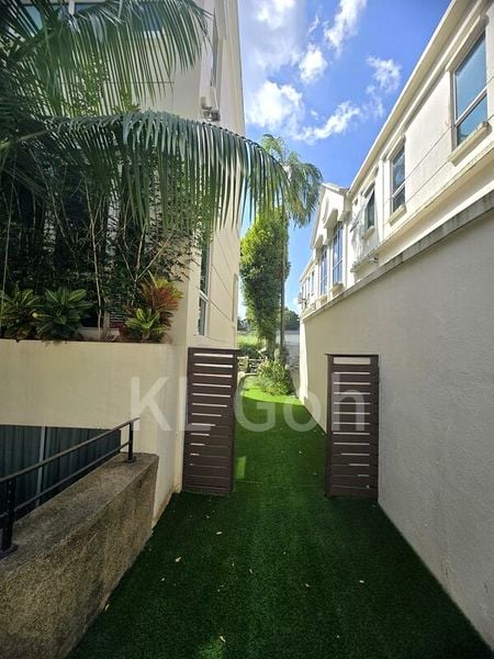 8 Bed Bungalow (Landed) for Rent in  Harlyn Road - Image 6