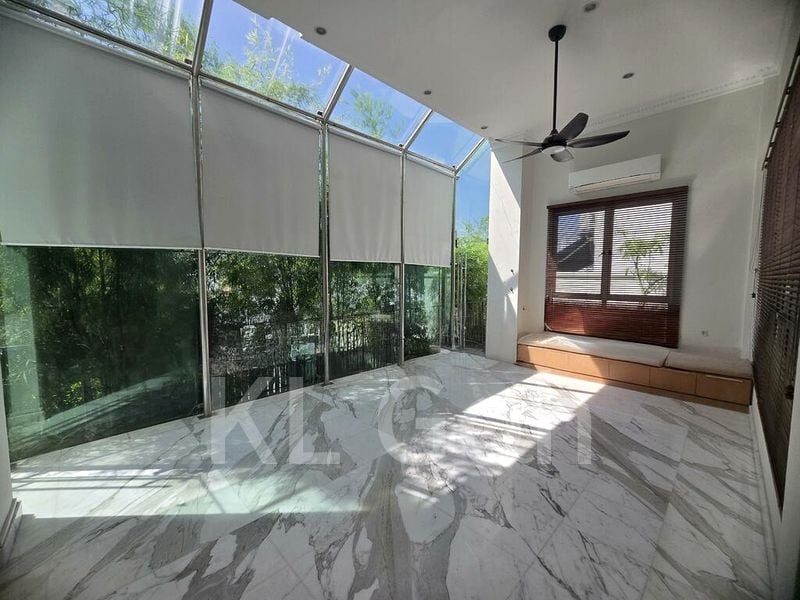 8 Bed Bungalow (Landed) for Rent in  Harlyn Road - Image 5