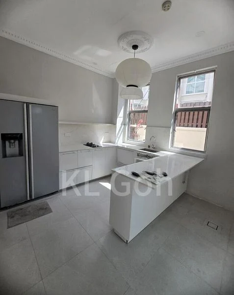 8 Bed Bungalow (Landed) for Rent in  Harlyn Road - Image 7