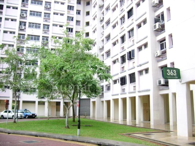 5 Room (5I) HDB for Rent in  363 Tampines Street 34 - Image 3