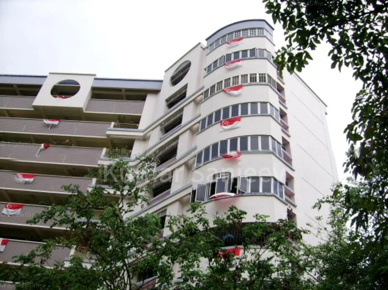 5 Room (5I) HDB for Rent in  363 Tampines Street 34 - Image 2