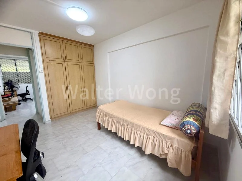 4 Room (4S) HDB for Sale in  53 Lengkok Bahru - Image 4