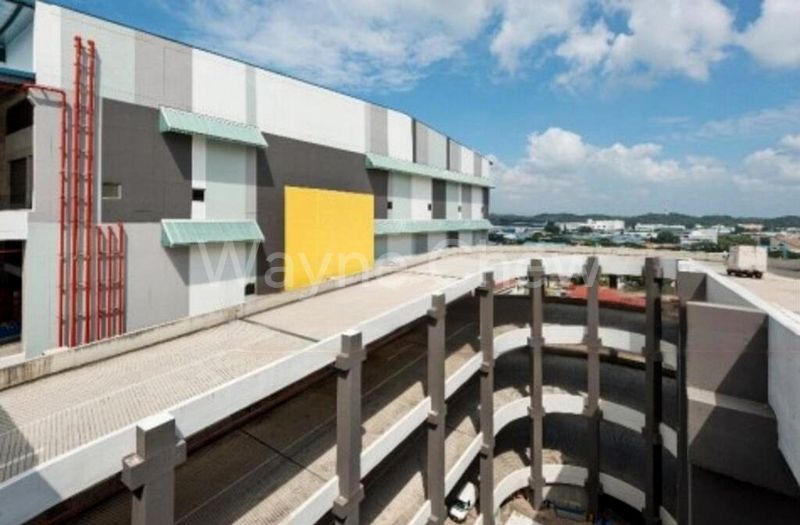 Factory / Workshop (B2) for Rent: Gul Way - Image 2