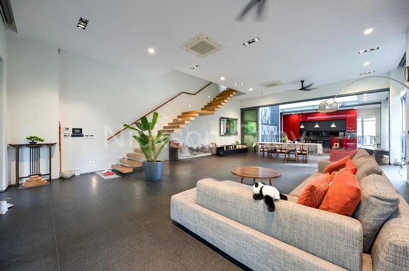 2 Bed Semi-Detached House (Landed) for Sale in  Serangoon Garden Estate - Image 3