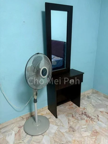 Common Room (HDB) for Rent in  266 Bukit Batok East Avenue 4 - Image 4