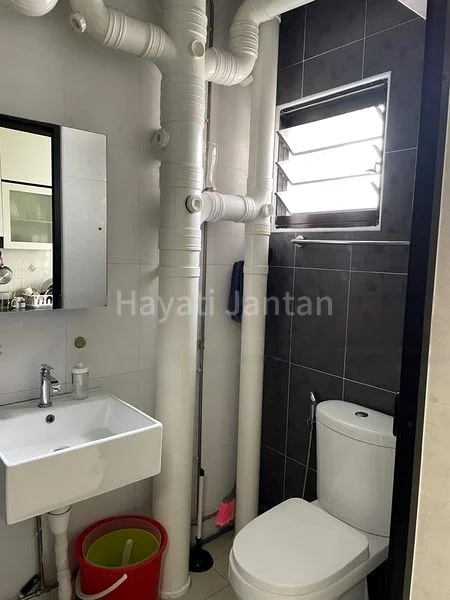 4 Room (4A) HDB for Rent in  687B Choa Chu Kang Drive - Image 10