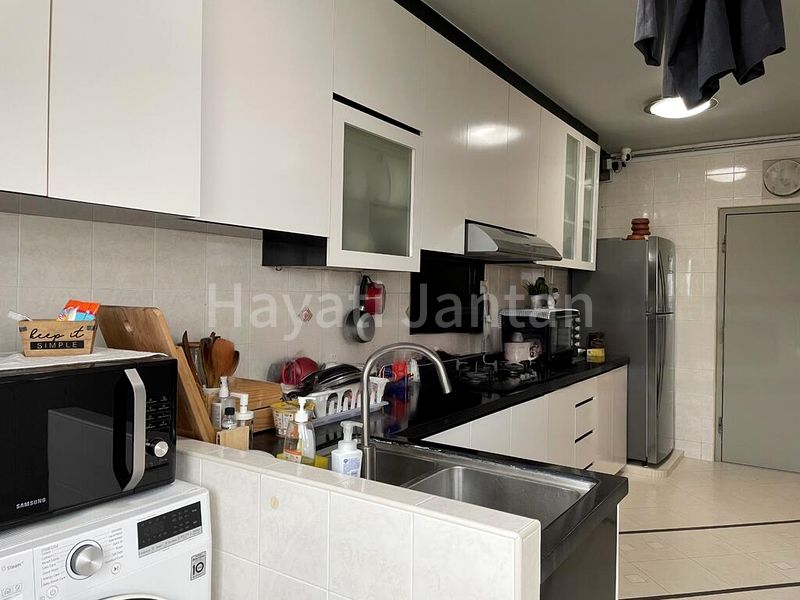 4 Room (4A) HDB for Rent in  687B Choa Chu Kang Drive - Image 5