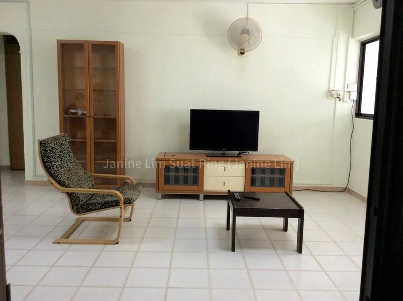 4 Room (4A) HDB for Rent in  108 Bukit Batok West Avenue 6 - Image 1