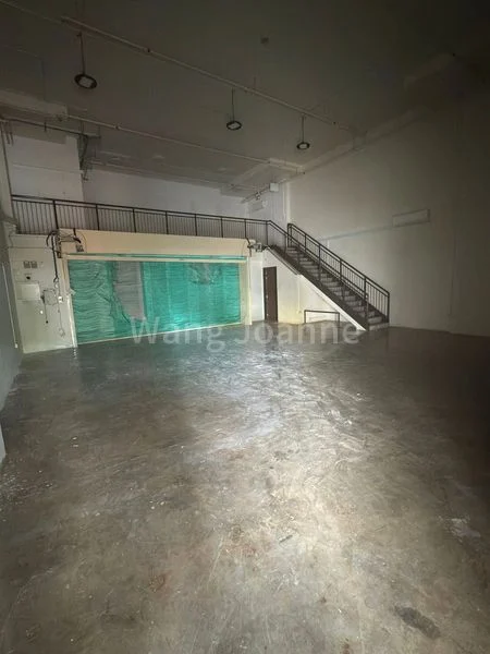 Light Industrial (B1) for Rent in  Apex @ Henderson - Image 2