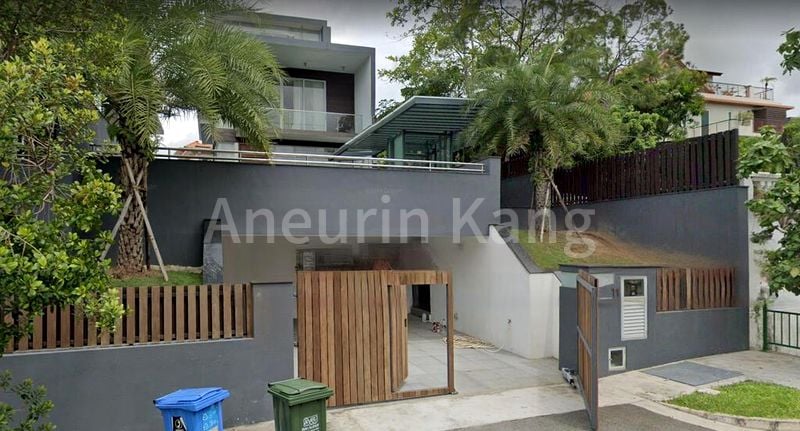 6 Bed Bungalow (Landed) for Rent in  Toh Estate - Image 1