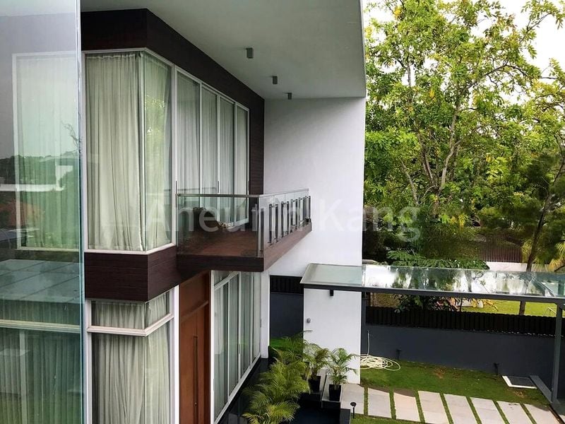 6 Bed Bungalow (Landed) for Rent in  Toh Estate - Image 10