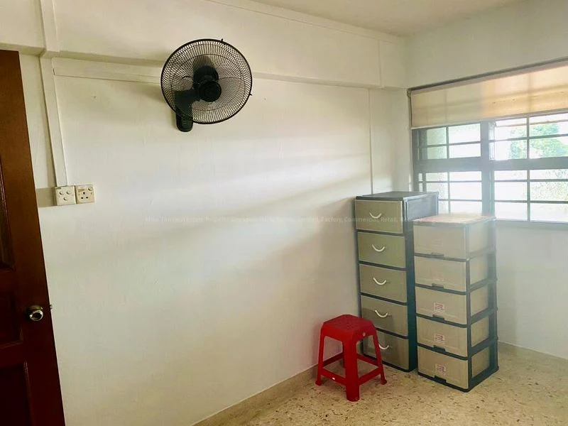 Common Room (HDB) for Rent in  179 Ang Mo Kio Avenue 5 - Image 2