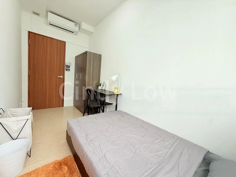 Common Room (Condo) for Rent in  The Lakeshore - Image 6