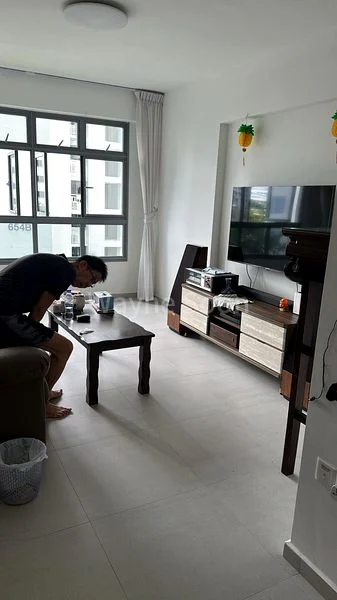 Common Room (HDB) for Rent in  654A Punggol Drive - Image 2