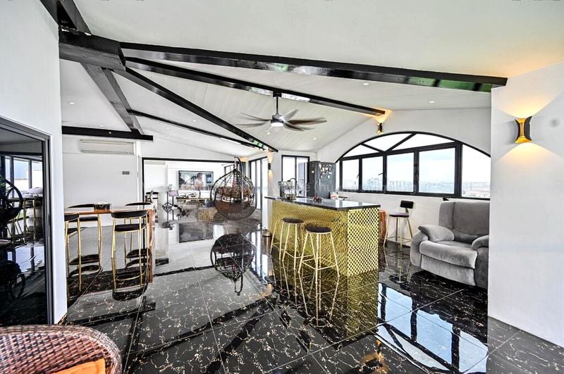 7 Bed Condo for Sale in  Avon Park - Image 11