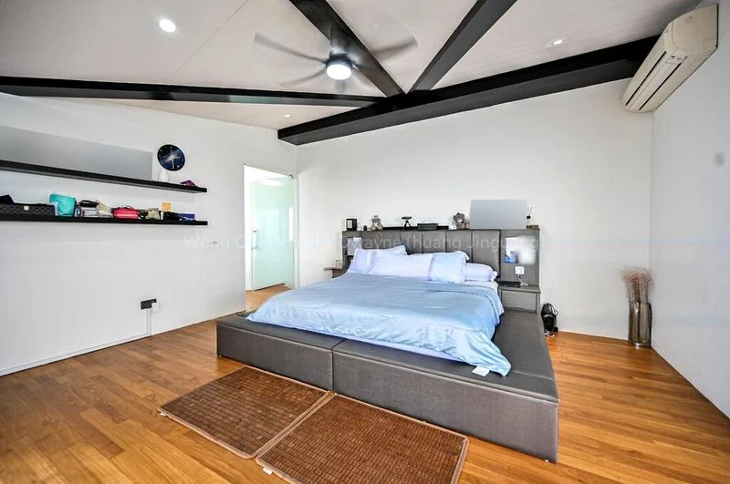 7 Bed Condo for Sale in  Avon Park - Image 12