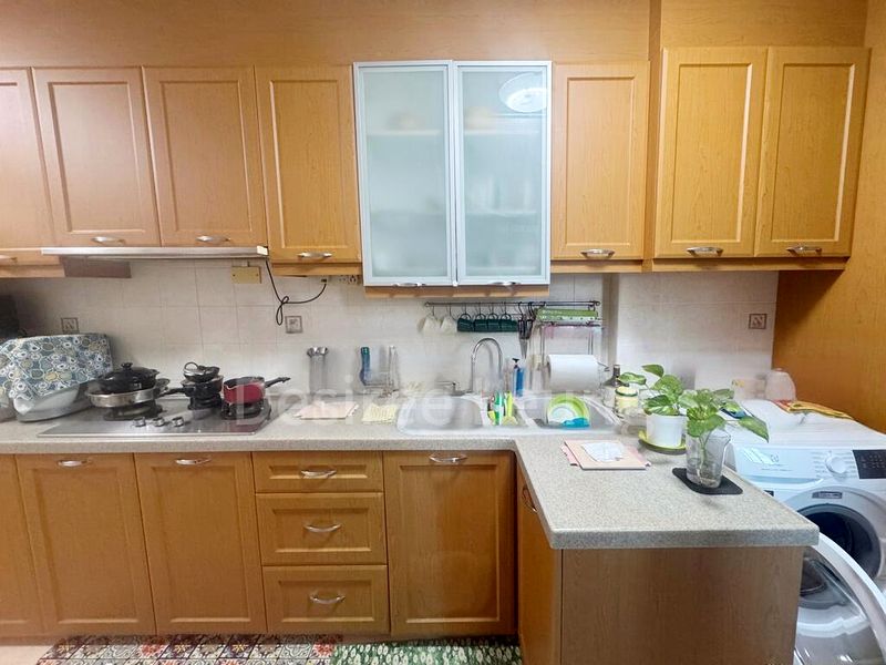 Executive HDB for Sale in 115 Edgefield Plains - Image 6